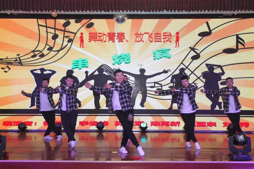 逗比英雄